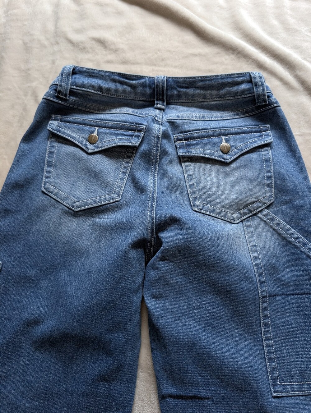 Flamingals Mid Rise Multi Pocket Straight Leg Cargo Jeans NWT Medium - Picture 7 of 9